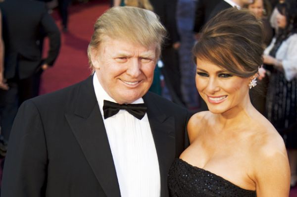 В 2005 году Трамп женился на фотомодели Меланье Кнаус, которая моложе его на 24 года. В 2006 году Меланья родила сына, которого назвали Бэрроном Уильямом Трампом. Это пятый ребёнок Трампа.
