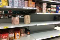 Прилавки магазинов.