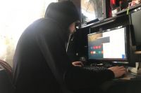 Подставные банкиры и правоохранители действуют по старым схемам.