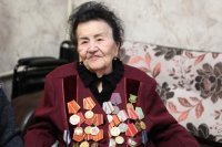Галина Утюжникова и в 101 год бодра и оптимистична. 