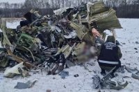 СК опубликовал видео с места крушения Ил-76 с оренбургским экипажем.