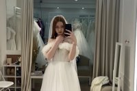 Анна выбрала для свадьбы именно это платье.