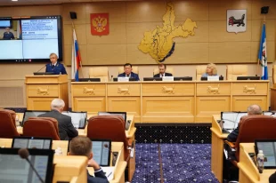 Несколько важных для муниципалитетов Иркутской области законопроектов приняли на сессии Законодательного собрания Иркутской области под председательством Александра Ведерникова.