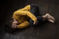 Девушка не сразу поняла, что стала жертвой абьюзера